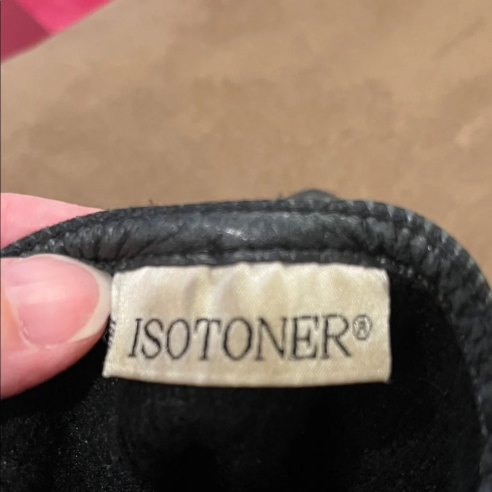 Isotoner black Leather Gloves - Picture 6 of 8